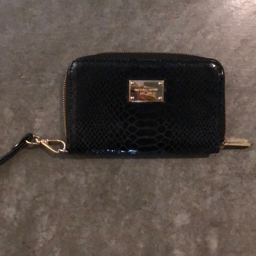 Michael Kors wristlet